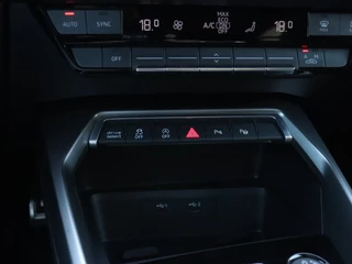 Audi A3 Sportback 30 TFSI S edition | PANO | CAMERA | NAVI | APPLE CARPLAY | CRUISE | / 24