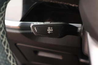 Audi Q3 Sportback 45 TFSIe 245pk S Edition S-Line LED Camera Keyless Navigatie Stoelverwarming / 17