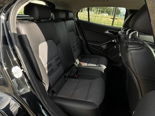 Mercedes-Benz GLA-klasse 200 Prestige | Camera | Stoelverwarming | Bluetooth | / 26