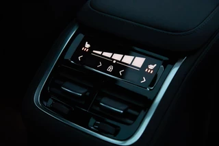 Volvo XC90 2.0 T8 Plug-in hybrid AWD Ultra Bright MY 2026 Facelift / 26