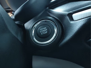 Suzuki Swift 1.2 SELECT SMART HYBRID AUTOM  Direct Leverbaar | Tot 10 JAAR GARANTIE!  Inclusief € 2.400,- Voorraad Voordeel / 27