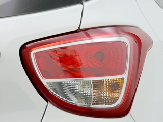 Hyundai i10 1.0i i-Motion / 30