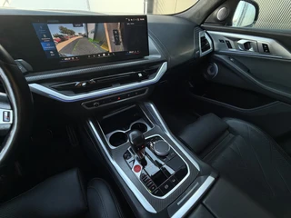 BMW XM PHEV 30 kWh Driving Assistant Professional B&W HUD Massage 360° Elek.Trekhaak Orig.NL BOMVOL! / 46