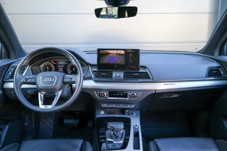 Audi Q5 50 TFSI e S edition  | BTW | 21 INCH | LEDER | ELEK.TREKHAAK | SOH 87% | STOELVERWARMING | / 24