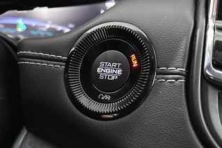 Jeep Compass 4xe 240 Plug-in Hybrid Electric S * Stuur/Stoelverwarming * 360-Camera * Carplay * Alpine Sound * / 42
