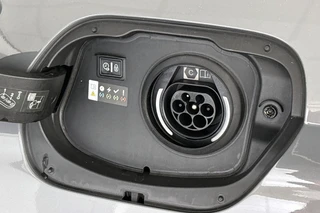 Peugeot 308 SW 1.6 Plug-in Hybrid 180 GT / 34