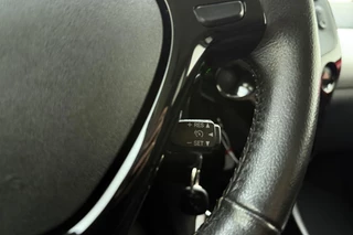 Peugeot 108 1.0 e-VTi Envy 72 PK | Handgeschakeld | 5-Deurs | Airco | Elektrische ramen | Getinte ramen | Radio | USB | AUX | Licht Metalen Velgen | 1e eigenaar / 18