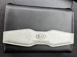 Kia Niro 1.6 GDi PHEV DynamicLine Automaat | Adaptive Cruise | Stoel/Stuurverwarming | CarPlay | Camera | Trekhaak / 32