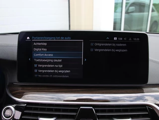 BMW 5-serie Touring 530e Luxury Line | SOH 91% | LASER LED | H&K audio / 50