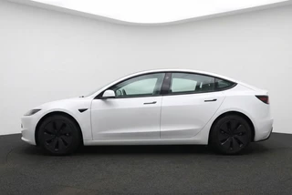 Tesla Model 3 Long Range Premium Highland AWD 78kWh SOH 92.5% l FSD4 (HW4) l AMD RYZEN l Warmtepomp / 7