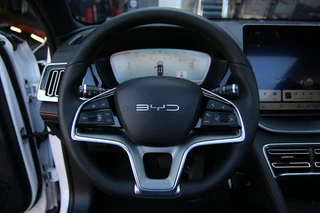BYD SEAL U 1.5 DM-i FWD Boost / 23