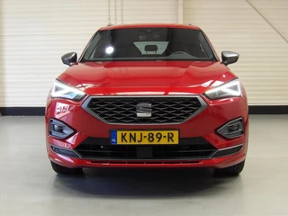 SEAT Tarraco 1.5 TSI 150pk FR Business Intense / 5