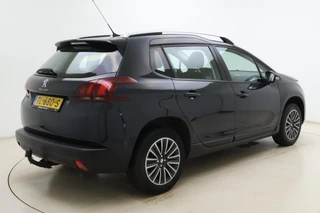 Peugeot 2008 1.2 PureTech Blue Lion | Trekhaak | Airco | Cruise control | Apple Carplay/Android Auto | DAB | Navigatie / 2