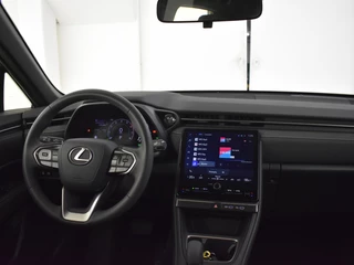 Lexus LBX 2WD | Adapt. cruise | Carplay / 5