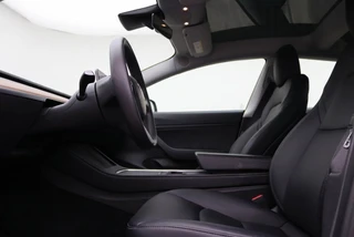 Tesla Model 3 Long Range AWD 75kWh 85% SOH Pano | Autopilot | Camera | Stoelverwarming / 12