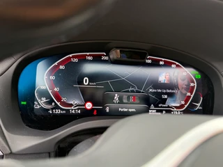 BMW IX3 M SPORT pakket 80 kWh, panoramadak, SOH 98,2 %,vol opties, 1 e eigenaar,conjac sport leder, Origineel NL auto met nap / 23