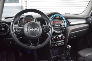MINI Cooper 1.5 COOPER CHILI S.BNS CLIMA / STOELVERW. / CRUISE / 16