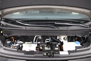 Kia PV5 Passenger Elite 71.2 kWh  - 11kW 3-fase - 5 Zits - 360°-camera - Parkeersensoren, voor-, zij- en achterkant - 7 Jaar of 150.000 Fabrieksgarantie / 36