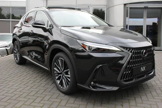Lexus NX 450h+ AWD President Line DIRECT LEVERBAAR PANO-DAK MARK-LEVINSON STOELVENT EL-STOEL + GEHEUGEN QUAD-LED / 10