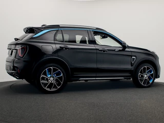 Lynk & Co 01 1.5 261PK Plug-in Hybrid *360 Camera Pano/dak Apple/Carplay Adaptive/Cruise / 25