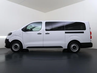 Peugeot e-Expert Long 75 kWh L3 9pl | SOH 95% | CAMERA | NAVIGATIE | BTW VERREKENBAAR | LED | CLIMA | FABRIEKSGARANTIE TOT 11-2027 | ALL-IN PRIJS / 5