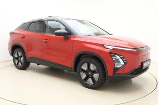Omoda 5 EV Premium 61 kWh | Camera's rondom | Schuif/kantel dak | LED verlichting | Lederen bekleding | Stoelverwarming/ventilatie | Sfeerverlichting | Drive assist / 9