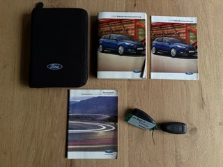 Ford Focus Wagon 1.0 ST-Line Cruise Navi Airco Carplay / 12