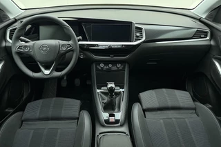 Opel Grandland 1.2 Turbo 130pk GS Line | Navigatie | Camera | Keyless | Electrische achterklep | Dakrails | Stoel & Stuurverwarming | AGR Stoelen | Climate control / 18
