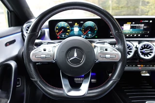 Mercedes-Benz A-Klasse 250 e Business Solution AMG Limited Pano / 35
