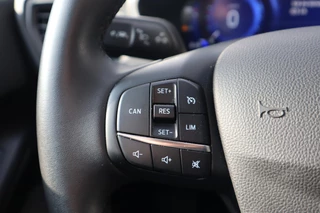 Ford Focus Wagon 125PK HYBRID TITANIUM-X VIRTUAL-COCKPIT B&O AUDIO CLIMA P-SENSOREN 17"LMV LED CAMERA WINTERPACK NL-AUTO / 22