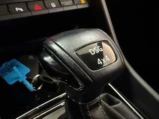 Skoda Karoq 1.5 TSI DSG 4x4 Sportline Business | 1800KG Trekgewicht | Carplay | Sportstoelen | Camera / 21