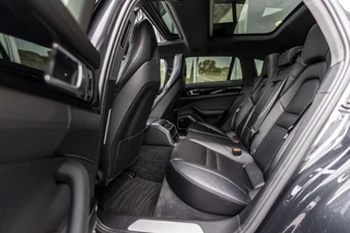 Porsche Panamera Sport Turismo 2.9 4 E-Hybrid  | Sport Chrono | Pano | Bose / 11