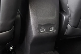 Peugeot 208 1.2 Hybrid 110 e-DCS6 GT Camera Keyless LED Apple CarPlay / 12