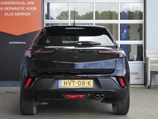 Opel Mokka 1.2 Turbo Ultimate | Demo | Adaptive Cruise Control | Achteruitrijcamera | Navigatie | Black Pack | 18'' velgen / 5
