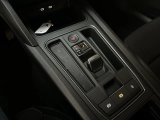Cupra Formentor 1.4 e-Hybrid Performance Camera Sfeerverlichting App-Connect DAB+ / 21