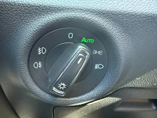 Skoda Kamiq 1.0 TSI Monte Carlo * Panoramadak * Parkeercamera * Navigatiesysteem * Keyless entry* / 15