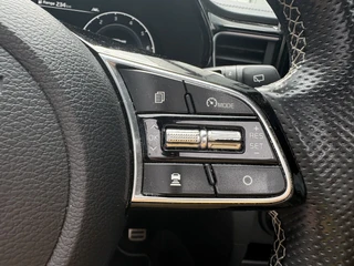Kia ProCeed 1.5 T-GDi 160pk Automaat GT-PlusLine  SCHUIFDAK/JBL/CAMERA/DODEHOEK/AFN.TREKHAAK/18INCH / 9