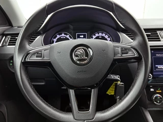 Škoda Octavia Combi 1.5 TSI Greentech Ambition Stoelverwarming | Navigatie | Parkeersensoren | Airco / 15