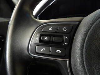 Kia Niro 1.6 GDi PHEV 141pk DCT6 DynamicPlusLine / 23