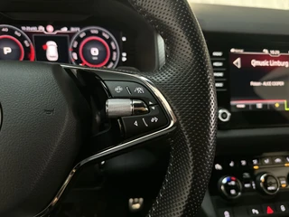Skoda Kodiaq 1.5 TSI 150pk DSG Sportline Business Alcantara Stoelverwarming Trekhaak Camera Stoelverwarming / 24