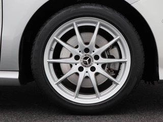 Mercedes-Benz B-klasse 250 Ambition Automaat 211 Pk | Camera | Trekhaak | Keyless | LED | Navigatiesysteem | Parkeersensoren | 18 Inch | 81.928 Km / 6