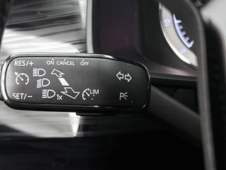 Skoda Kodiaq 1.5 TSI Style Business Automaat | Cruise control | Stoelverwarming | Navigatie | Camera | Panoramadak / 33