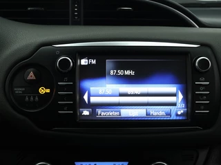 Toyota Yaris 1.5 Hybrid Active | Navigatie | Camera | Cruise control / 30