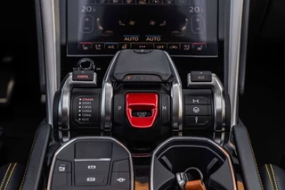 Lamborghini Urus 4.0 V8 650 PK Pano Keramisch B&O Advanced Massage Luchtvering 360 Camera ACC 22'' / 20