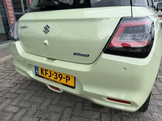 Suzuki Swift 1.2 Comfort Smart Hybrid / 21