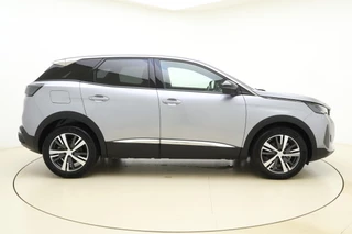 Peugeot 3008 1.2 Hybrid 136 Allure | DEMO | Elektr. achterklep | Navigatie | Achteruitrijcamera | Climate Control | Half lederen bekleding | Keyless Entry / 10