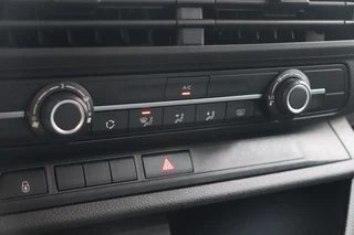Opel Vivaro Combi Electric L2 75 kWh / 9-persoons / Demo / 17
