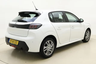 Peugeot 208 1.2 PureTech Blue Lease Active 75 PK | Handgeschakeld | Airco | Navigatie | Parkeersensor | Cruise Control | Licht Metalen Velgen | Camera | 1e eigenaar / 2