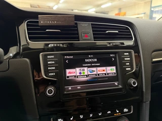 Volkswagen Golf Variant 1.4 TSI R-line | 150pk | DSG Camera | Licht+Zicht | Ambient | Winter Pakket / 18