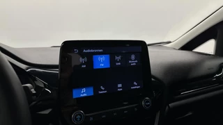Ford Fiesta 1.0 EcoBoost Hybrid Titanium NAVI CRUISE CARPLAY. / 38